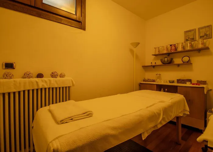 Paradise Hotel & Wellness